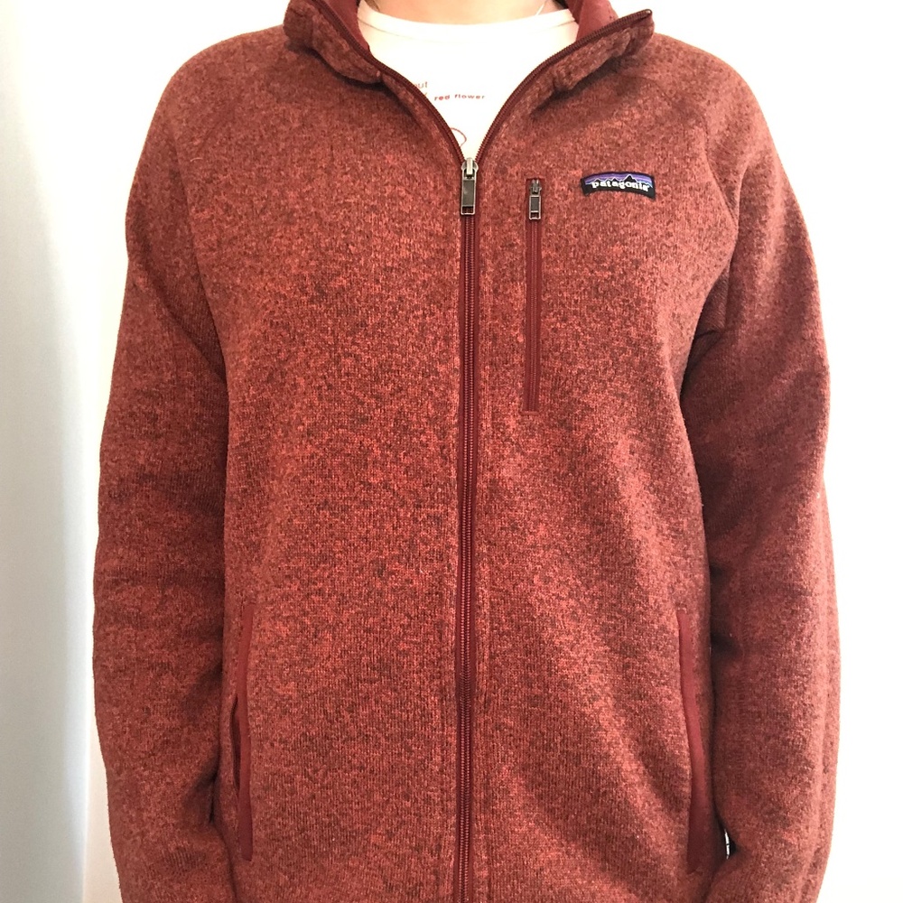 red/ orange mens Patagonia zip up